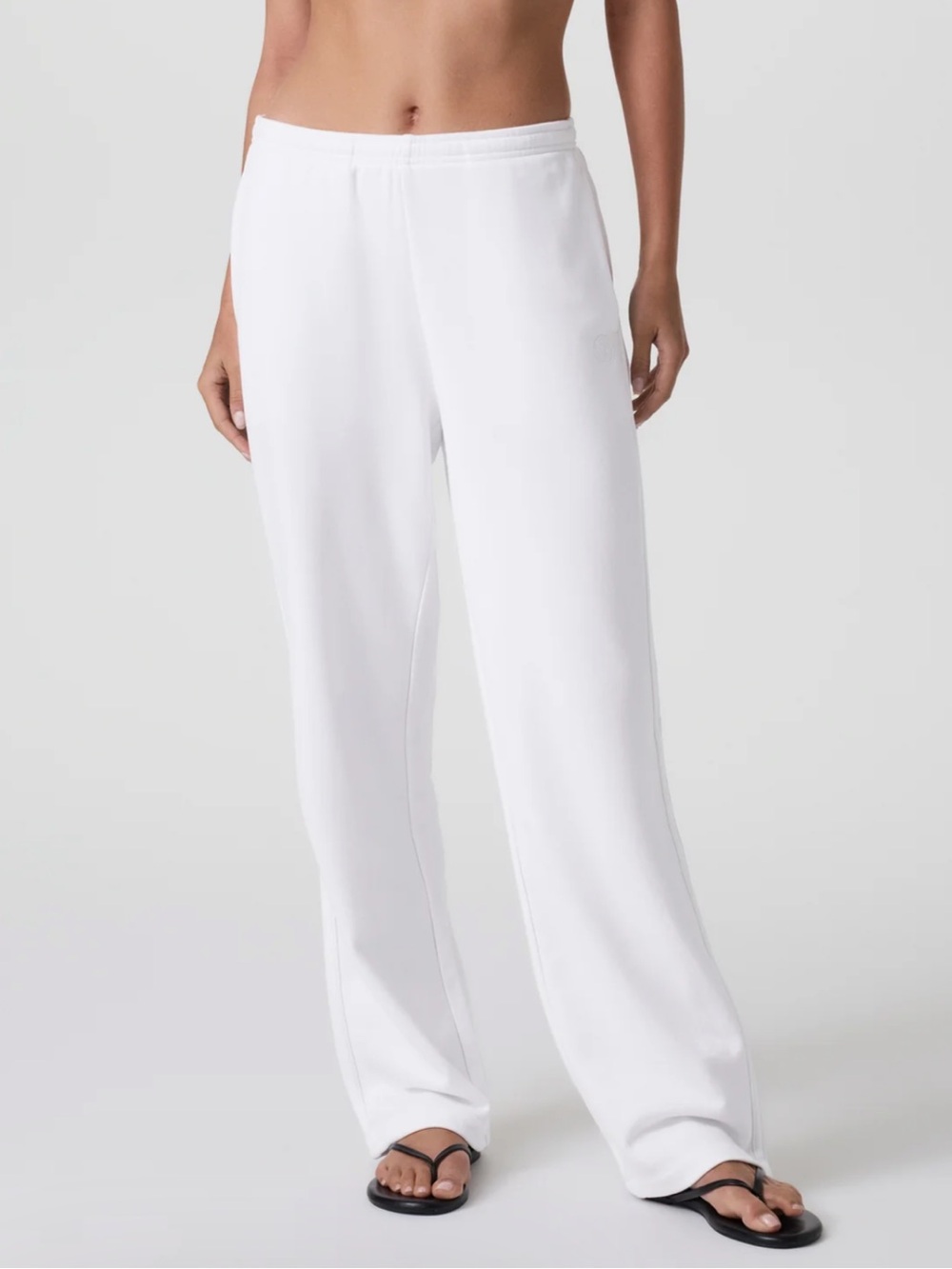 Vuori Bright White Sedona Straight Leg Pull-On Pants Style VW4191